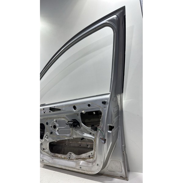 Porta Dianteira Peugeot 307 Lado Direito Direita