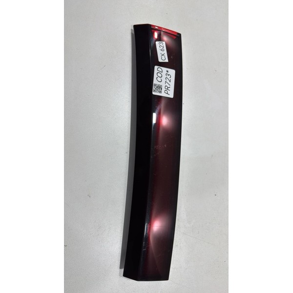 Acabamento Lanterna Tampa Direita Nissan Kicks 2021 2022 Acabamento Lanterna Tampa Direita Nissan Kicks 2021 2022