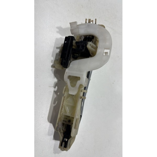 Maçaneta Traseira Esquerda Kia Sportage 2011/2016 Cromada Maçaneta Traseira Esquerda Kia Sportage 2011/2016 Cromada