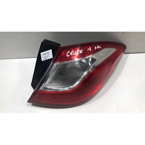Lanterna Traseira Direito Gm Cruze Hatch 2017 2019 39071694 Vermelho
