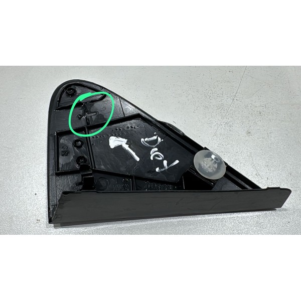 Acabamento Paralama Direito Toyota Corolla 2009 A 2014 Preto Acabamento Paralama Direito Toyota Corolla 2009 A 2014 Preto