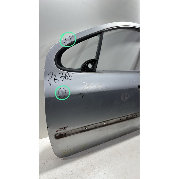 Porta Dianteira Esquerda Peugeot 307 2002 A 2012 Usado Prata Porta Dianteira Esquerda Peugeot 307 2002 A 2012 Usado Prata