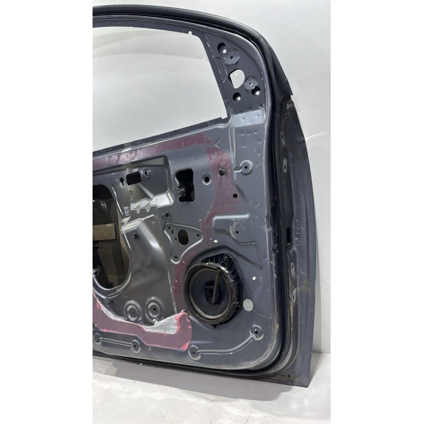 Porta Dianteira Esquerda Gm Spin 2013 2014 2015 A 2021 Prateado