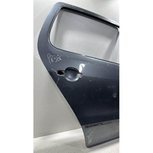 Porta Traseira Direita Fox  2 Furos 2010/2014 Direito Porta Traseira Direita Fox  2 Furos 2010/2014 Direito