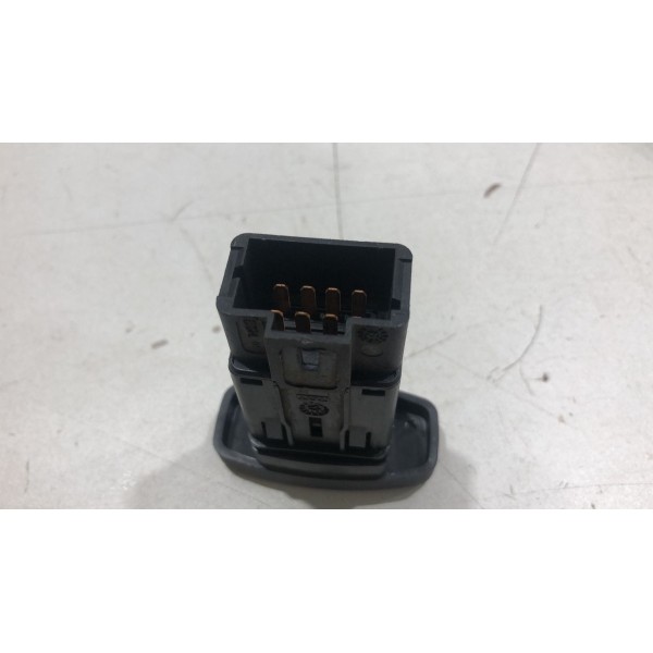 Interruptor Botão Pisca Alerta Duster Logan Sandero Symbol Preto Interruptor Botão Pisca Alerta Duster Logan Sandero Symbol Preto