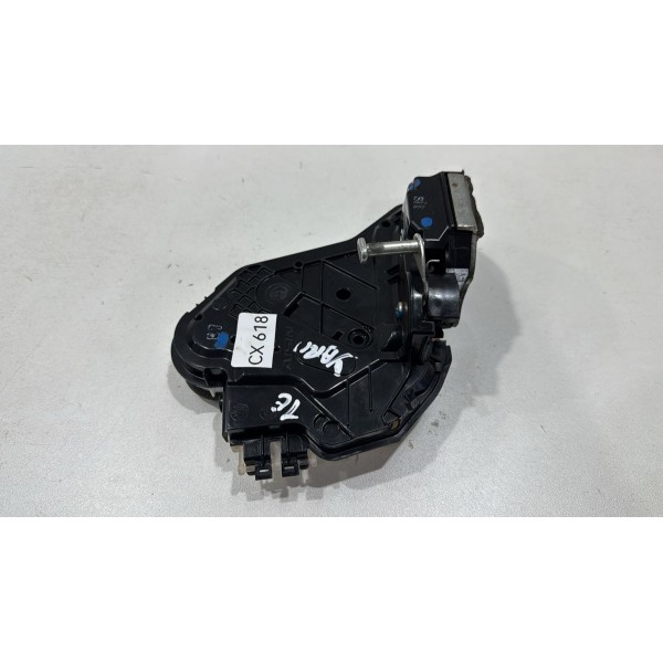 Fechadura Porta Traseira Esquerda Toyota Yaris 2023/2024