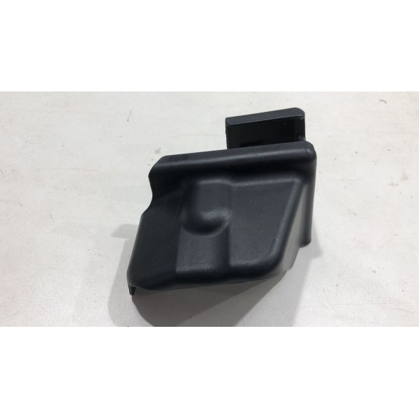 Moldura Trilho Banco Esquerdo Toyota Yaris 2019 A 2025 Usado Moldura Trilho Banco Esquerdo Toyota Yaris 2019 A 2025 Usado