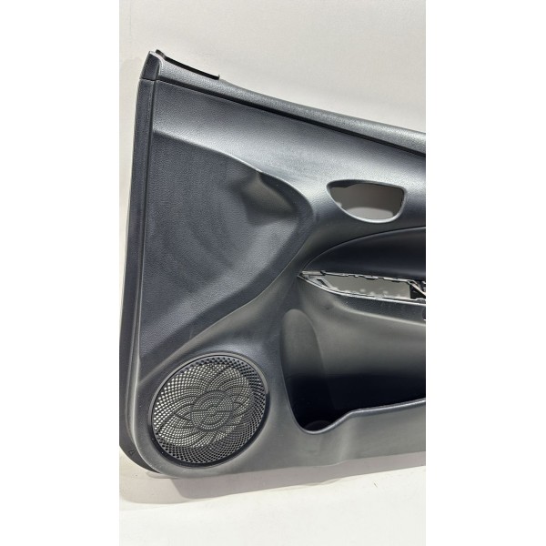 Forro Porta Dianteiro Direito Toyota Yaris 1.5 2023 2024 Preto Forro Porta Dianteiro Direito Toyota Yaris 1.5 2023 2024 Preto