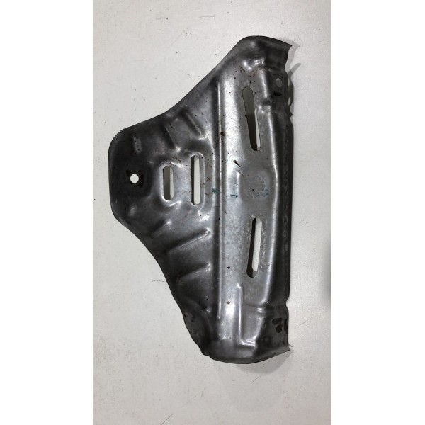 Defletor Calor Catalisador Toyota Yaris 1.5 2022 Á 2025 Defletor Calor Catalisador Toyota Yaris 1.5 2022 Á 2025