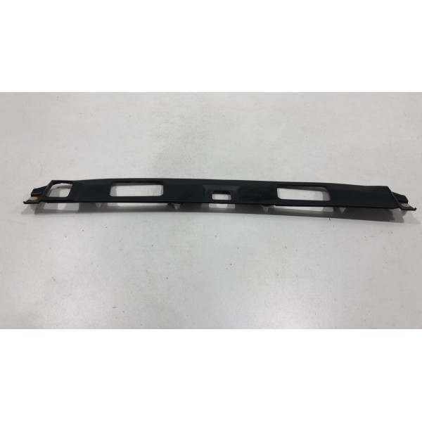 Moldura Luz Placa Câmera Ré Toyota Yaris Sedan 2019 Á 2024 Moldura Luz Placa Câmera Ré Toyota Yaris Sedan 2019 Á 2024