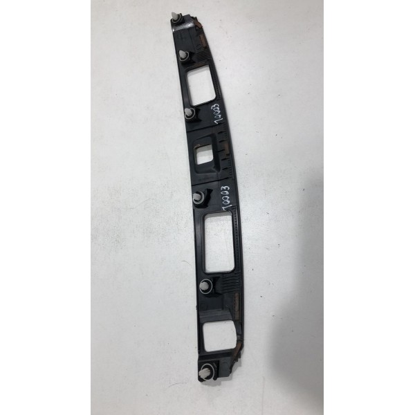 Moldura Luz Placa Câmera Ré Toyota Yaris Sedan 2019 Á 2024 Moldura Luz Placa Câmera Ré Toyota Yaris Sedan 2019 Á 2024