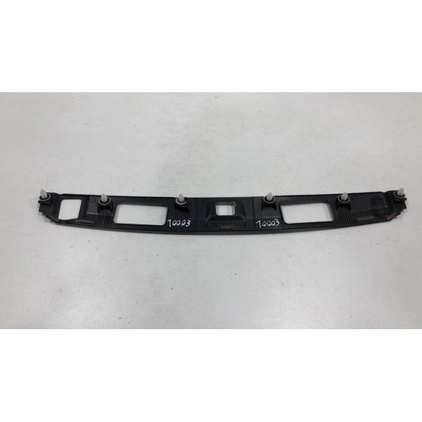 Moldura Luz Placa Câmera Ré Toyota Yaris Sedan 2019 Á 2024 Moldura Luz Placa Câmera Ré Toyota Yaris Sedan 2019 Á 2024