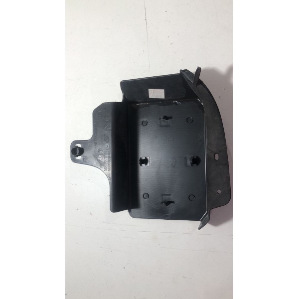 Defletor Direito Churrasqueira Sandero Logan 2015 A 2022 Defletor Direito Churrasqueira Sandero Logan 2015 A 2022