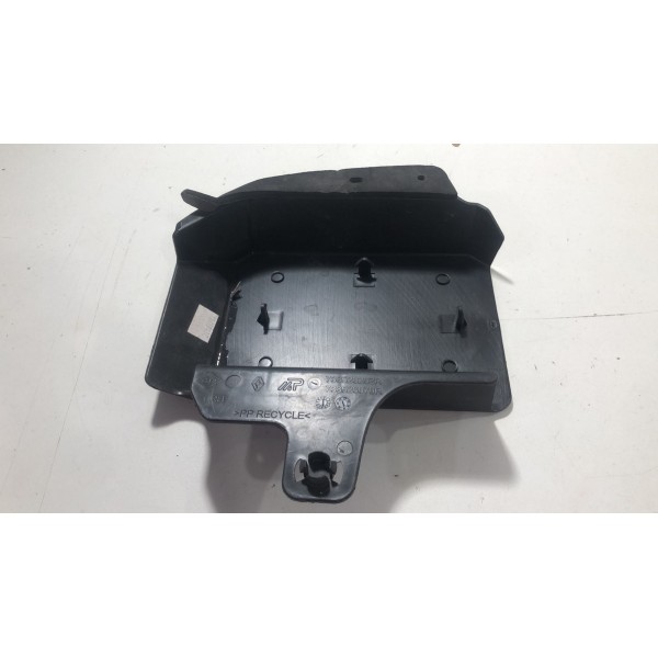 Defletor Direito Churrasqueira Sandero Logan 2015 A 2022 Defletor Direito Churrasqueira Sandero Logan 2015 A 2022