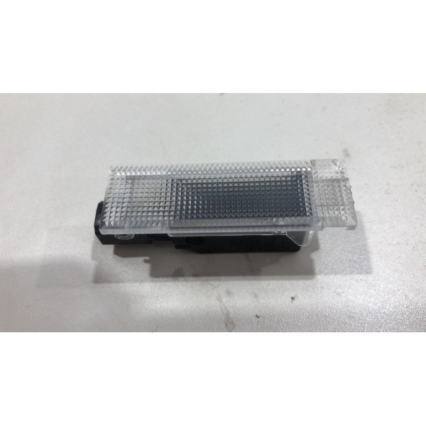 Luz Cortesia Porta Malas Jeep Commander Luz Cortesia Porta Malas Jeep Commander