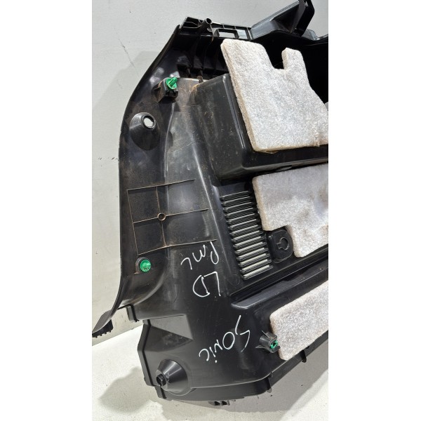 Acabamento Forro Direito Porta Malas Gm Sonic 2013 Hatch Acabamento Forro Direito Porta Malas Gm Sonic 2013 Hatch