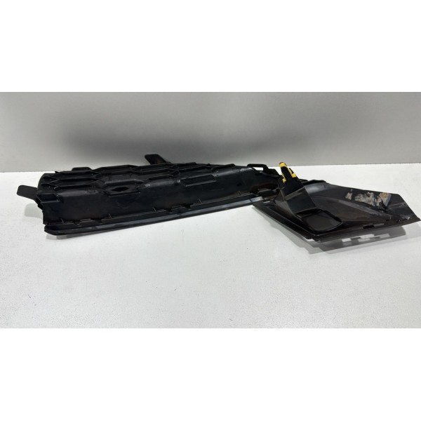 Moldura Grade Aro Milha Direito Honda Crv 2017/18 71153t1wa0 Preto Moldura Grade Aro Milha Direito Honda Crv 2017/18 71153t1wa0 Preto