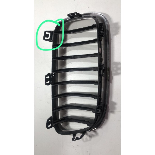 Grade Dianteira Esquerda Bmw F30 320 325 328 2012 Á 2016 Preto Esquerdo