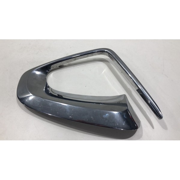 Moldura Milha Lado Direito Hilux 2016 Á 2019 Detalhes Orig. Prateado Moldura Milha Lado Direito Hilux 2016 Á 2019 Detalhes Orig. Prateado