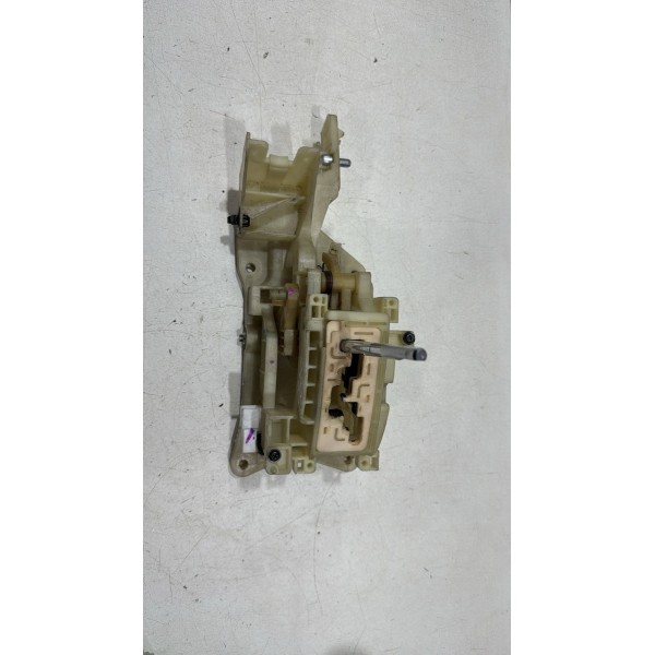 Trambulador Câmbio Automático Hyundai Hb20 2014 467001s000 Trambulador Câmbio Automático Hyundai Hb20 2014 467001s000