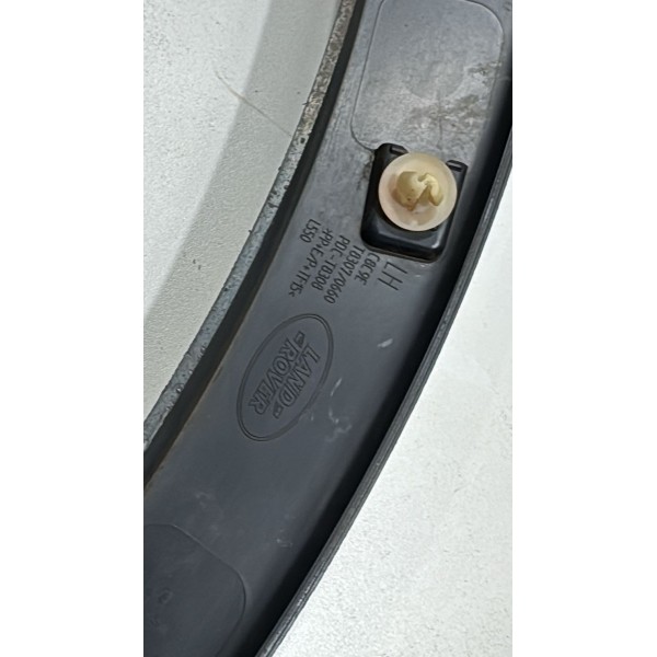 Moldura Lateral Tras Esquerdo Discovery Sport 2015 2018 Moldura Lateral Tras Esquerdo Discovery Sport 2015 2018