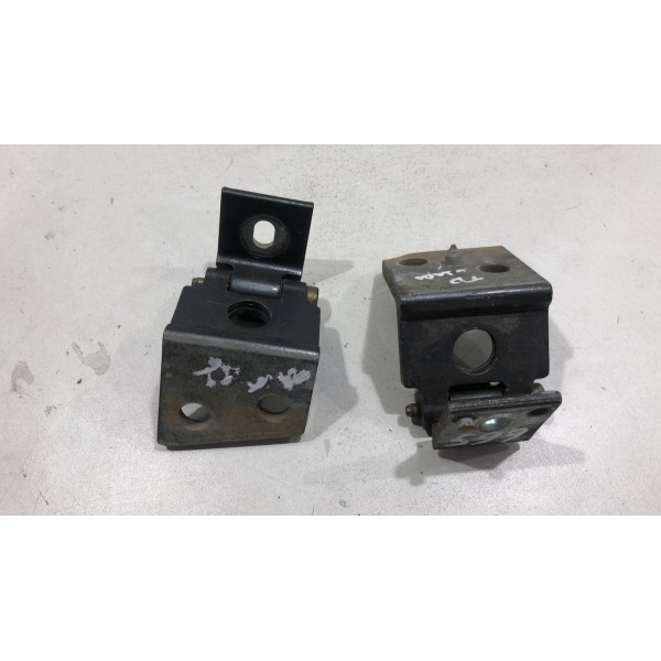 Dobradiça Traseira Direita Xsara Picasso 2001/2005 Dobradiça Traseira Direita Xsara Picasso 2001/2005