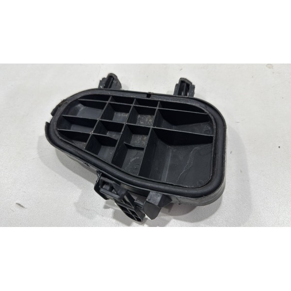 Tampa De Vedação Do Farol Direito Peugeot 206 Tampa De Vedação Do Farol Direito Peugeot 206