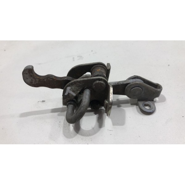 Limitador Porta Traseira Direita Idea 2008 A 2014 Limitador Porta Traseira Direita Idea 2008 A 2014