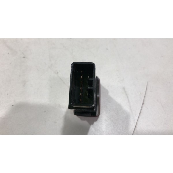 Botão Pisca Alerta Hyundai Tucson 2005 A 2016 937902e000 Botão Pisca Alerta Hyundai Tucson 2005 A 2016 937902e000