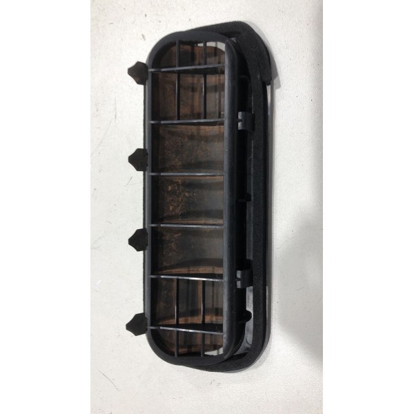 Difusor De Ar Porta Malas Toyota Yaris 2019 Á 2023 Difusor De Ar Porta Malas Toyota Yaris 2019 Á 2023