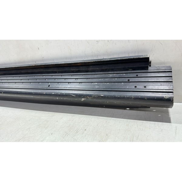 Estribo Esquerdo Hilux 2012 2013 2014 2015 Preto Estribo Esquerdo Hilux 2012 2013 2014 2015 Preto