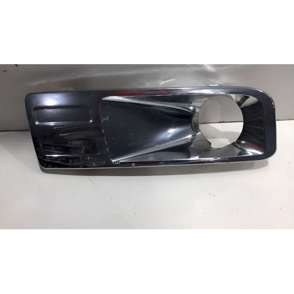 Moldura Farol De Milha Ford Fusion Direita 2006 Á 2009 Cromado Direito