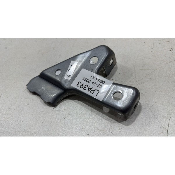 Suporte Inferior Traseiro Radiador Toyota Corolla 2021 2023