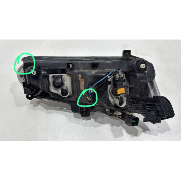 Farol Milha Esquerdo Hyundai Santa Fé 14/17 S/led C/ Detalhe Cristal