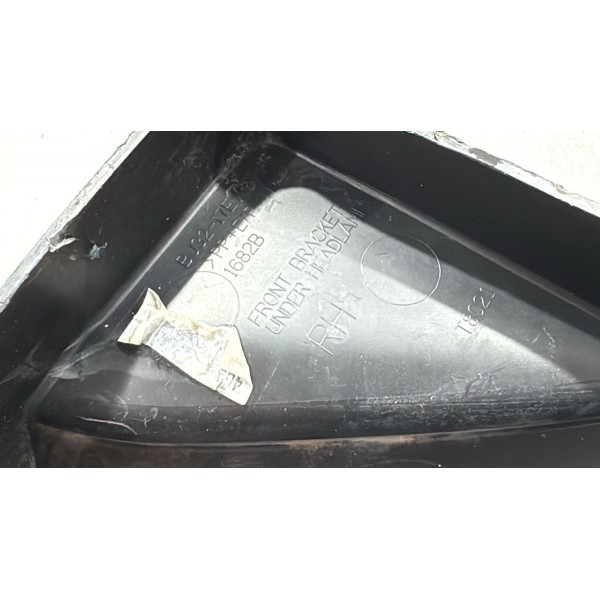 Suporte Parachoque Lado Direito Evoque 2012 Á 2017