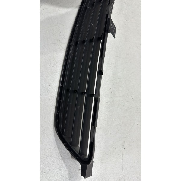 Grade Inferior Parachoque Toyota Corolla 2009/11 5311202200a Fosco Grade Inferior Parachoque Toyota Corolla 2009/11 5311202200a Fosco