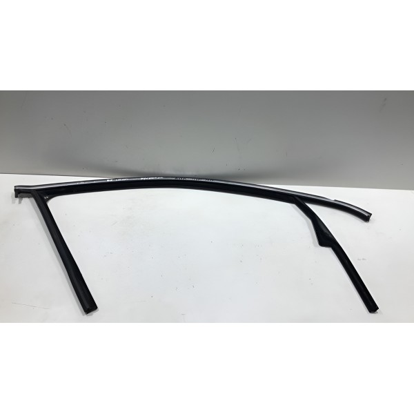 Borracha Canaleta Vidro Dianteira Direita Vw Jetta 2006 Á 10 Preto