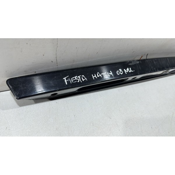 Moldura Tampa Traseira Fiesta Hatch 2008 A 2013 Original Preto