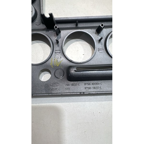 Moldura Central Do Painel Ford Fiesta 2009 Á 14 7s6518k257e.