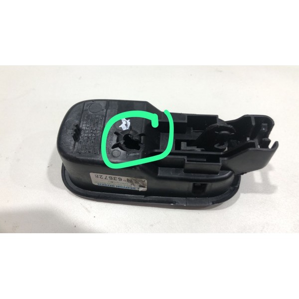 Maçaneta Interna Traseira Direita Fiat Mobi 2016 A 2022 Preto Maçaneta Interna Traseira Direita Fiat Mobi 2016 A 2022 Preto