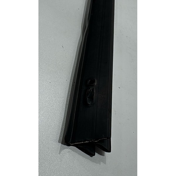 Pestana Interna Traseira Esquerda Onix Prisma 2013/2019 Preto Pestana Interna Traseira Esquerda Onix Prisma 2013/2019 Preto