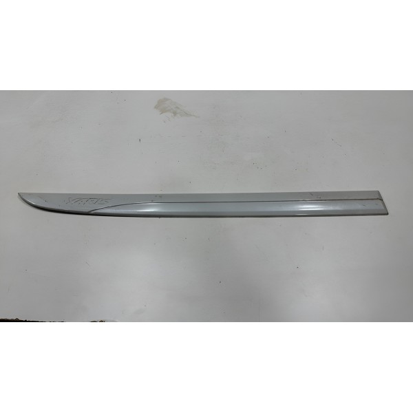 Friso Porta Traseira Direita Yaris 2018 Á 2024 Original Preto Friso Porta Traseira Direita Yaris 2018 Á 2024 Original Preto