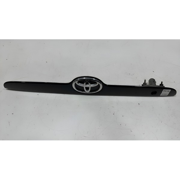 Friso Moldura Tampa Corolla 2002/2008 Regua Preto Friso Moldura Tampa Corolla 2002/2008 Regua Preto