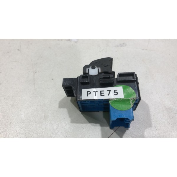 Botão Vidro Elétrico Traseiro Esquerdo Hyundai Creta 2017 19 Botão Vidro Elétrico Traseiro Esquerdo Hyundai Creta 2017 19