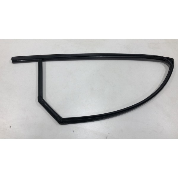 Borracha Canaleta Vidro Porta Traseira Direita Ix35 10-22