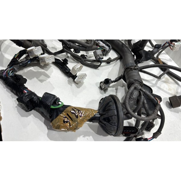 Chicote Injeção Motor Toyota Hilux 2.7 Flex 2018 82121kk860 Chicote Injeção Motor Toyota Hilux 2.7 Flex 2018 82121kk860