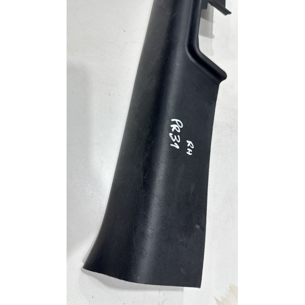 Acabamento Soleira Dianteira Direita Kia Sportage 2011/2016 Acabamento Soleira Dianteira Direita Kia Sportage 2011/2016