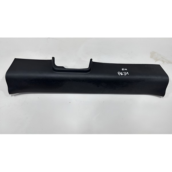 Acabamento Soleira Dianteira Direita Kia Sportage 2011/2016 Acabamento Soleira Dianteira Direita Kia Sportage 2011/2016