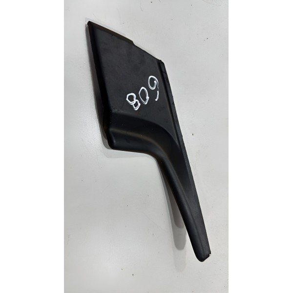 Acabamento Churrasqueira Direita Parabrisa Yaris 2019 /2024 Preto Acabamento Churrasqueira Direita Parabrisa Yaris 2019 /2024 Preto