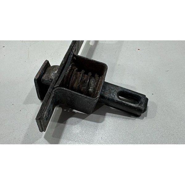 Fechadura Direita Tampa Traseira Chevrolet Montana 2013/2018 Fechadura Direita Tampa Traseira Chevrolet Montana 2013/2018